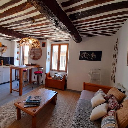 Apartament Studio Wanderlust Le Bar-sur-Loup Zewnętrze zdjęcie