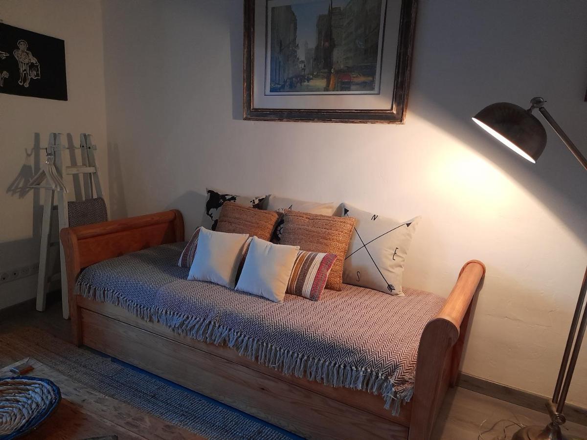 Apartament Studio Wanderlust Le Bar-sur-Loup Zewnętrze zdjęcie